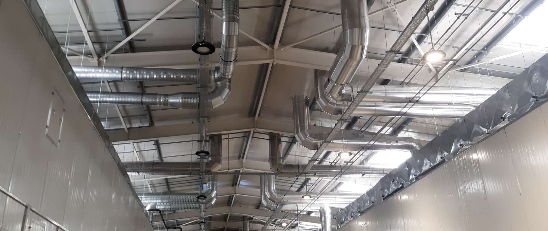 Technológiai levegő elvezetés nemesacél kéményekkel