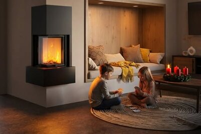 Deti pred krbom pod komínom Schiedel KANTO