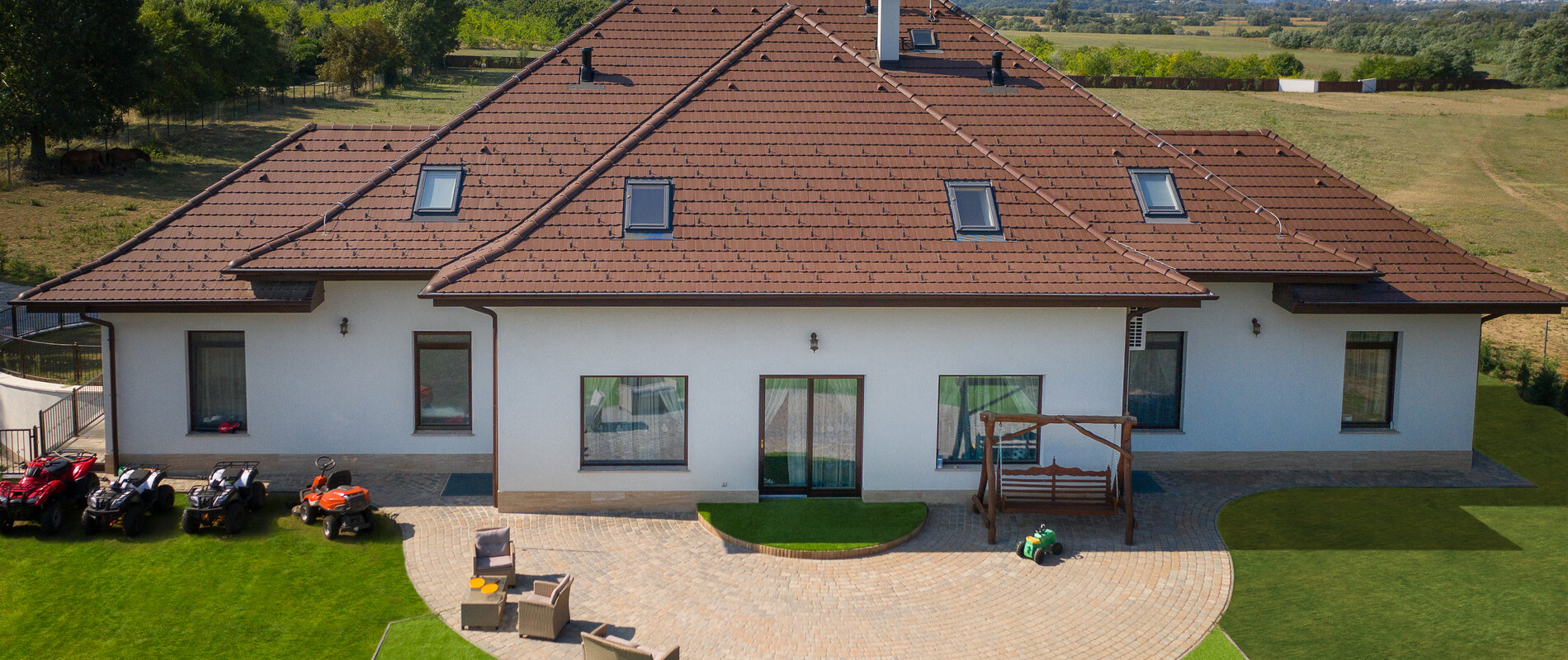 Családi ház kéménnyel