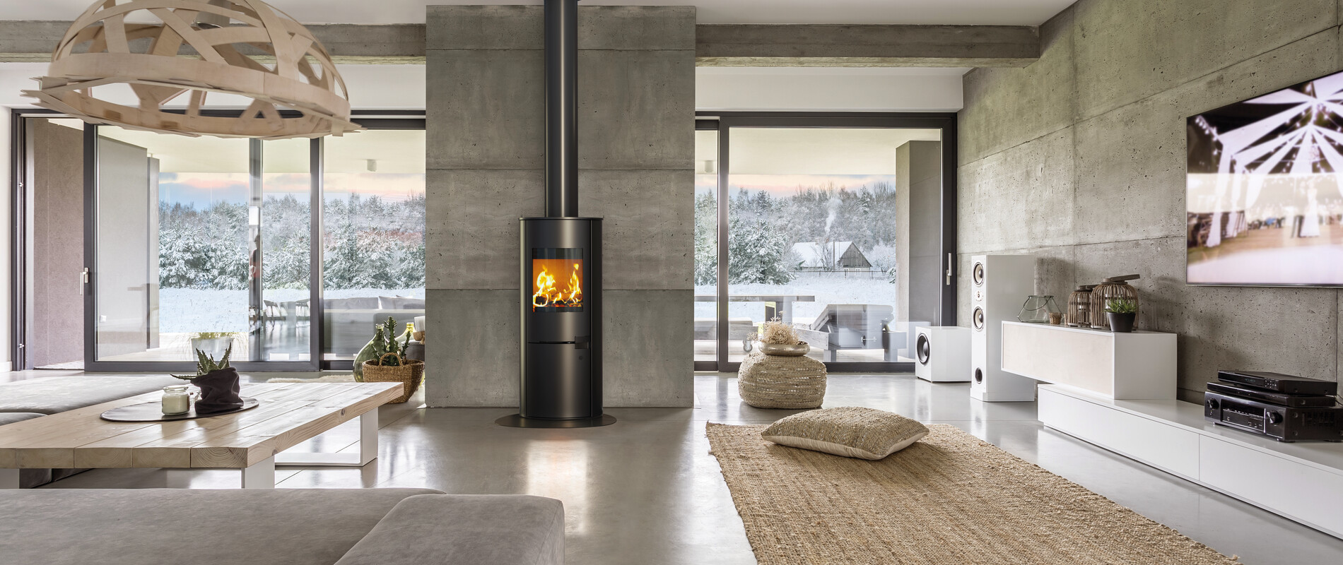 Sirius vedspis i norsk stuga